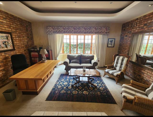 571M² BED & BREAKFAST FOR SALE IN CASHAN